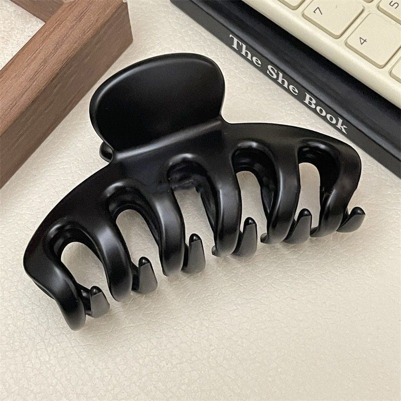 Simple korean style acrylic shark clip - high-end, elegant hair clip for the back of the head - large hair claw clip for women - new 2026 collection