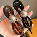 Classy sense twist hair clip for women, back of head hair clip, shark clip, 2024 new style pearl bow one-word clip