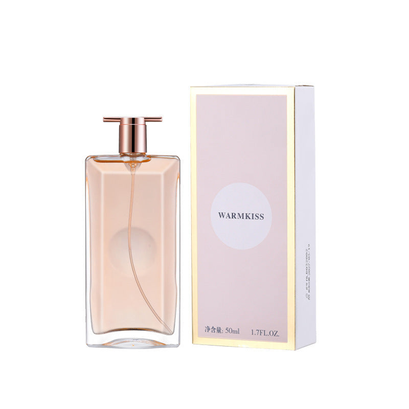 Warmkiss is a unisex fragrance, a french-inspired, sweet, fresh, and long-lasting perfume with a shimmering, quicksand-like effect, perfect for cross-border e-commerce