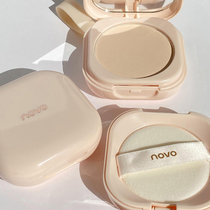 Novo light mist luxurious makeup setting powder oil control microdermabrasion concealer long-lasting non-stick powder non-removing makeup wet and dry dual-use powder bottom