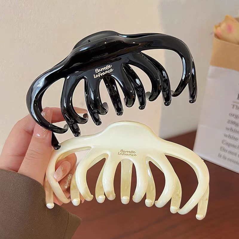 French retro oversized claw clip for thick hair, ponytail holder, 2024 new trendy hair clip, hair accessory