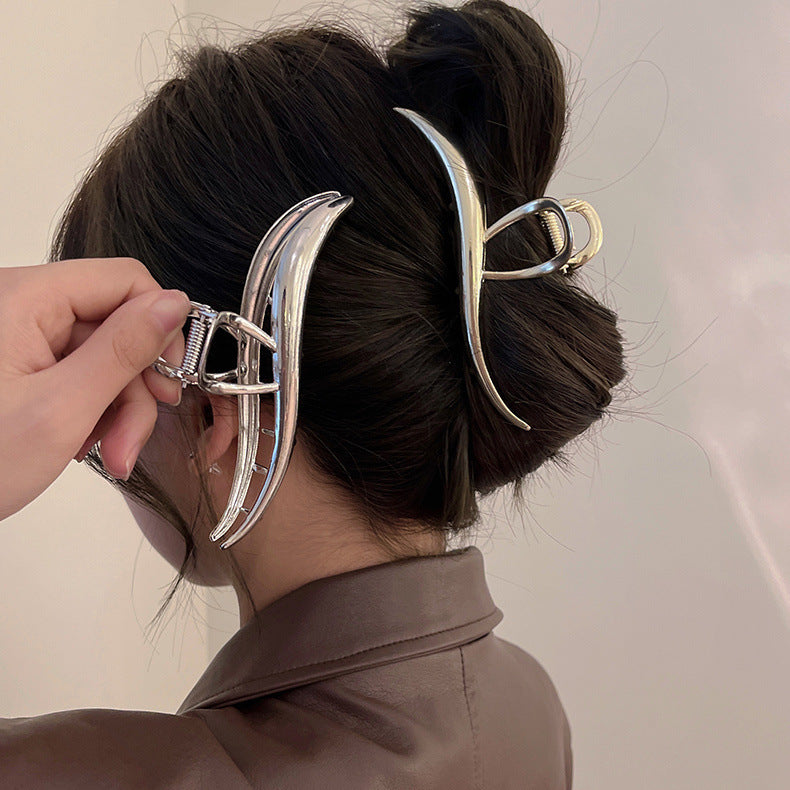 Light luxury, high-end, cold style line metal gripper, large extra large back of the head, simple gripper 2024 new style