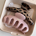 Korean style sweet & cool polka dot hair claw clip - large size, high-end, for thick hair - shark clip for the back of the head - hair accessories for women