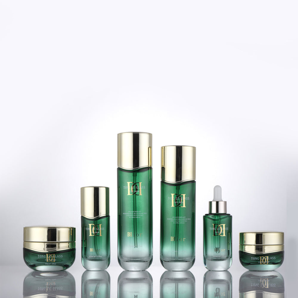 Factory direct cosmetics glass bottle set packaging: 120ml lotion/essential oil bottles & 30g cream glass jars