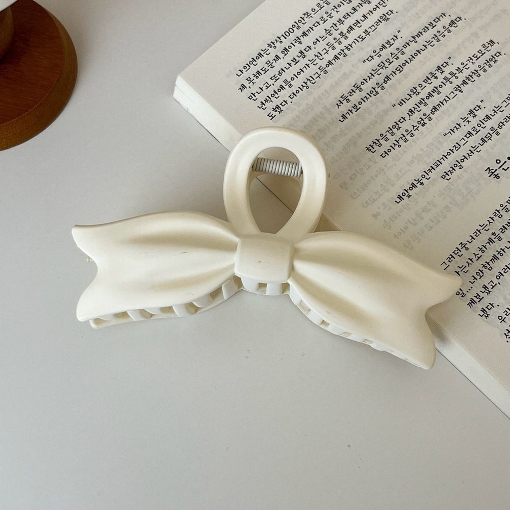 Korean autumn/winter premium hair clips - exquisite claw clips for updos, large size shark clips for thick hair, women's hair accessories