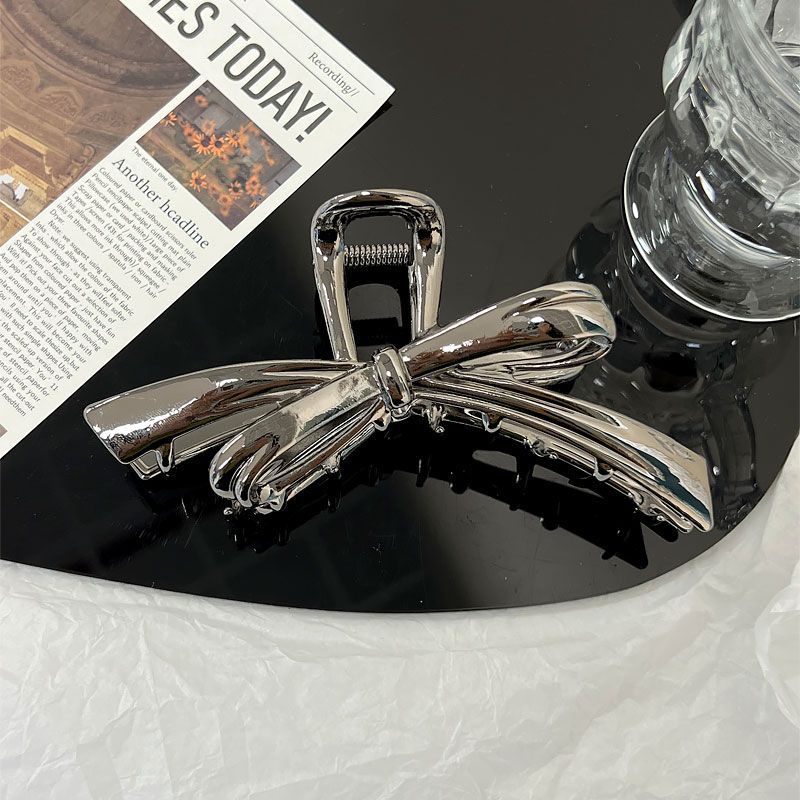 Original bowknot metal large claw clip for women - perfect for thick hair, shark clip style, minimalist design, elegant hair accessory