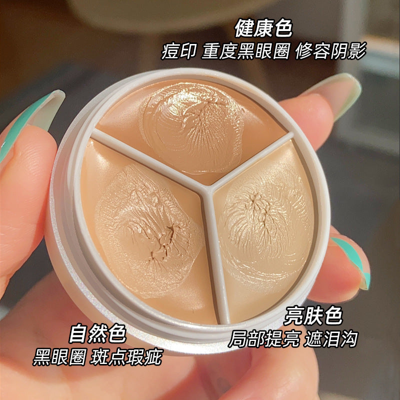 Makeup sweet mint three-color concealer to cover spots, acne marks, dark circles, non-removing makeup, powder bottom concealer palette