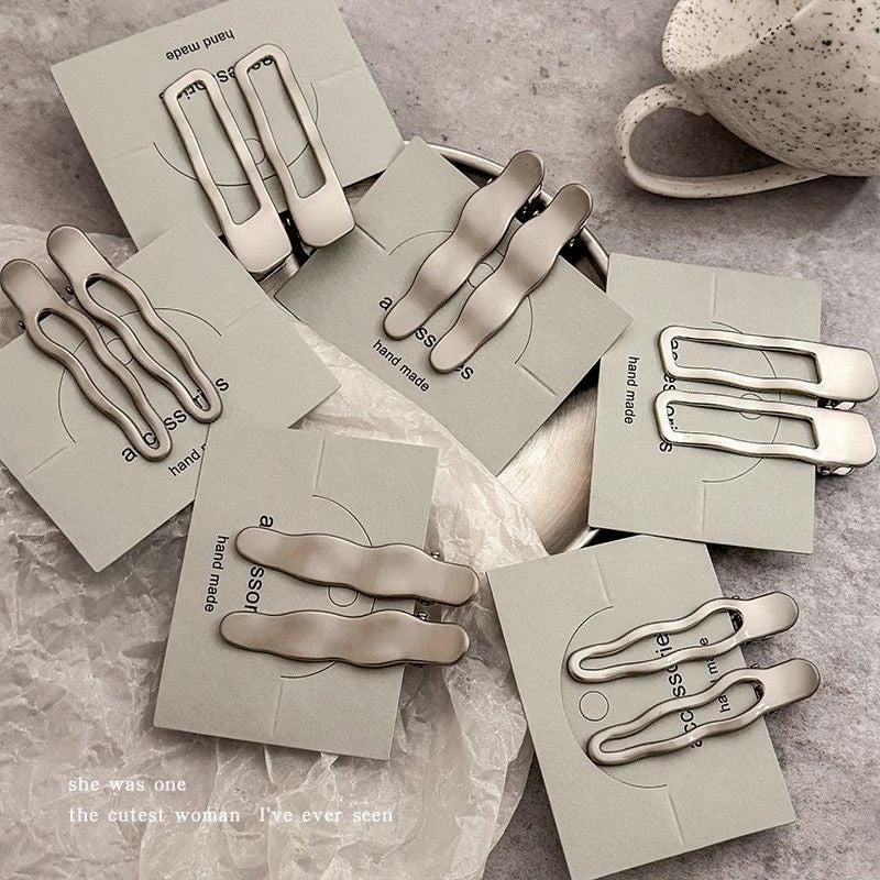Cold style hairpin metal silver wavy line hairpin side bangs clip female forehead broken hair duckbill clip headwear