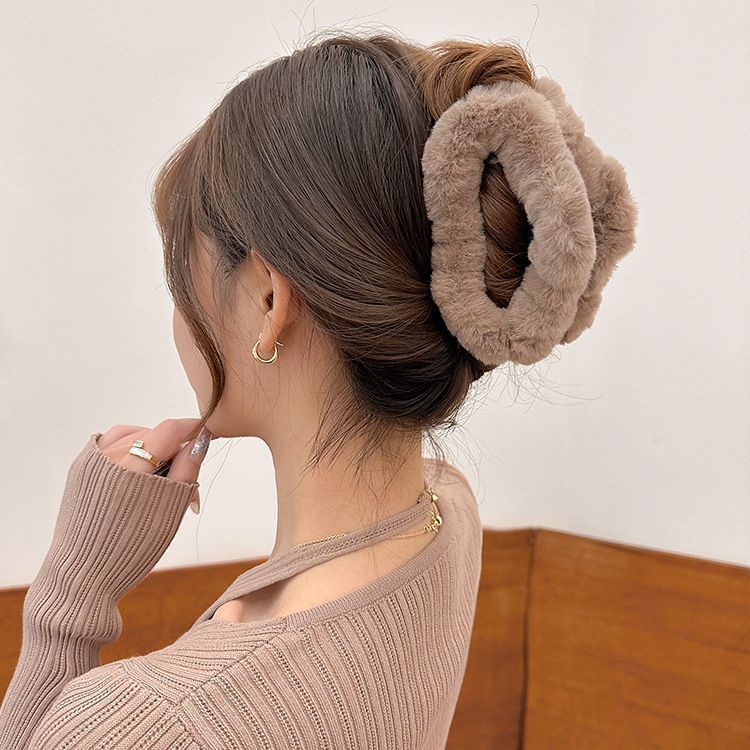 Cloud stuffed hair clip for women, back of head, hair clip, fall and winter coffee color, large shark clip, headwear, elegant hairpin