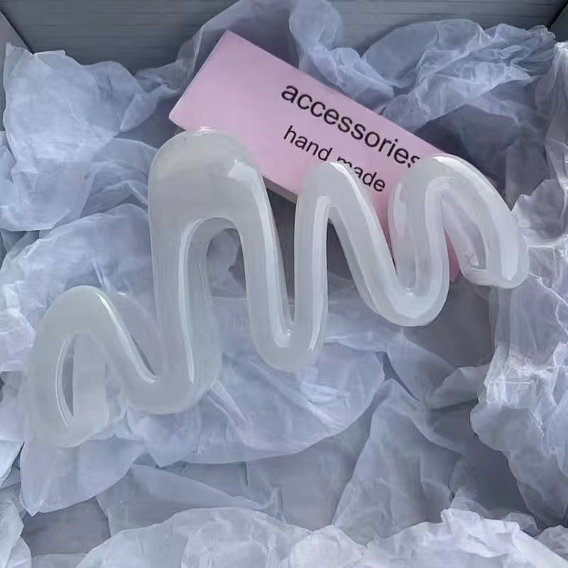 Wavy shark clip dopamine gripper large classy candy color clip sense hair clip water ripple headwear