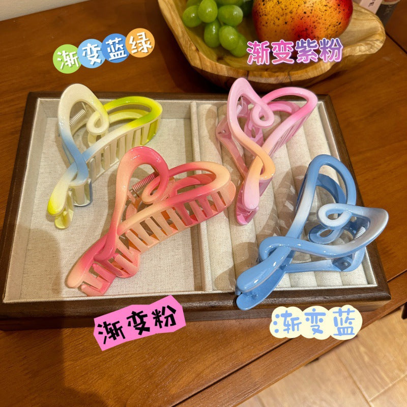 Gradient color love gripper female plastic large cute sweet 2024 new style shark clip for the back of the head summer hair clip