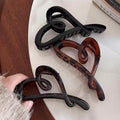 Large matte love gripper female elegant back of head hairpin high-end 2024new arrivalfashion shark clip headwear