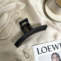 One word thickened bright black [13cm]