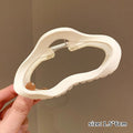 Liquid line claw clip - white