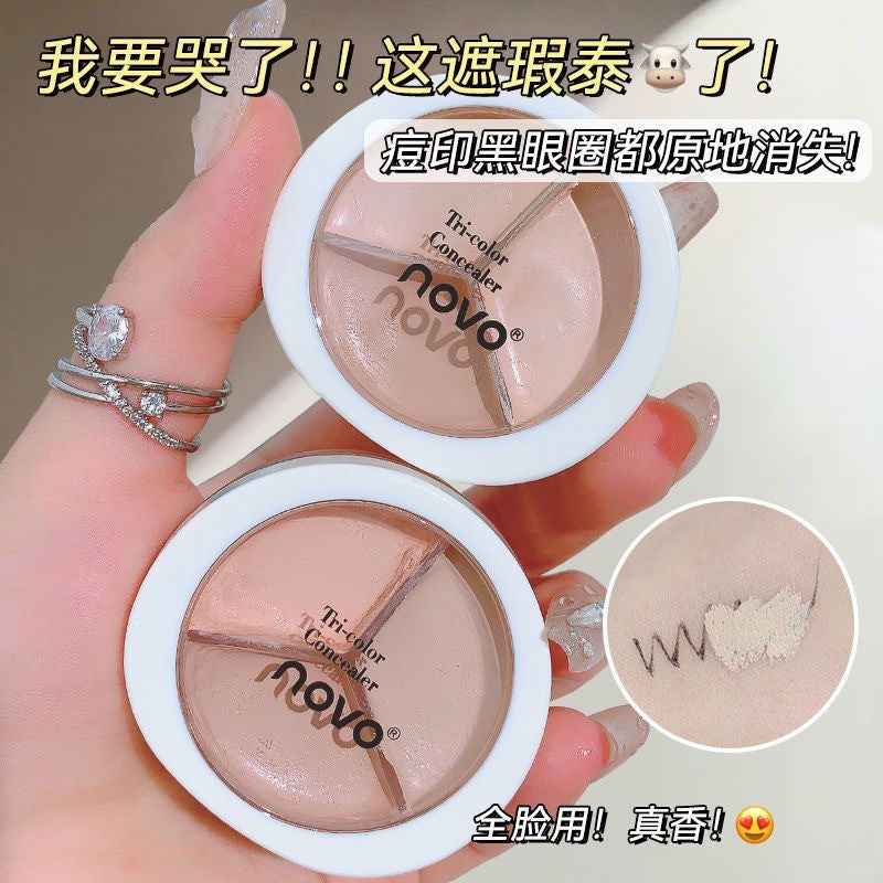 Novo lightweight & hydrating tri-color concealer palette - moisturizing, non-caking, covers blemishes, dark spots, and tear troughs