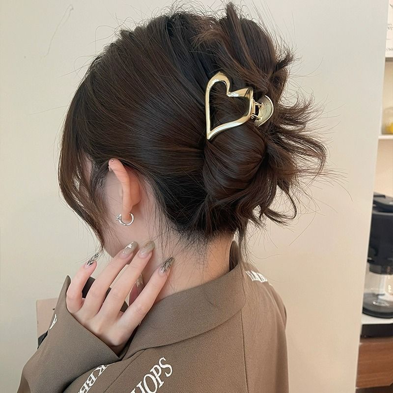 Classy metal heart hair clip for women's back of head shark clip casualeasiest for match gripper 2023new arrival clip headwear