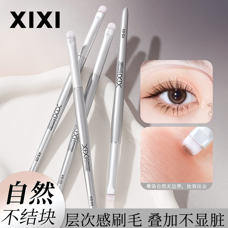 Xixi deep eyeshadow brush - soft bristles, blending, clump-free, beginner-friendly, makeup artist beauty tool