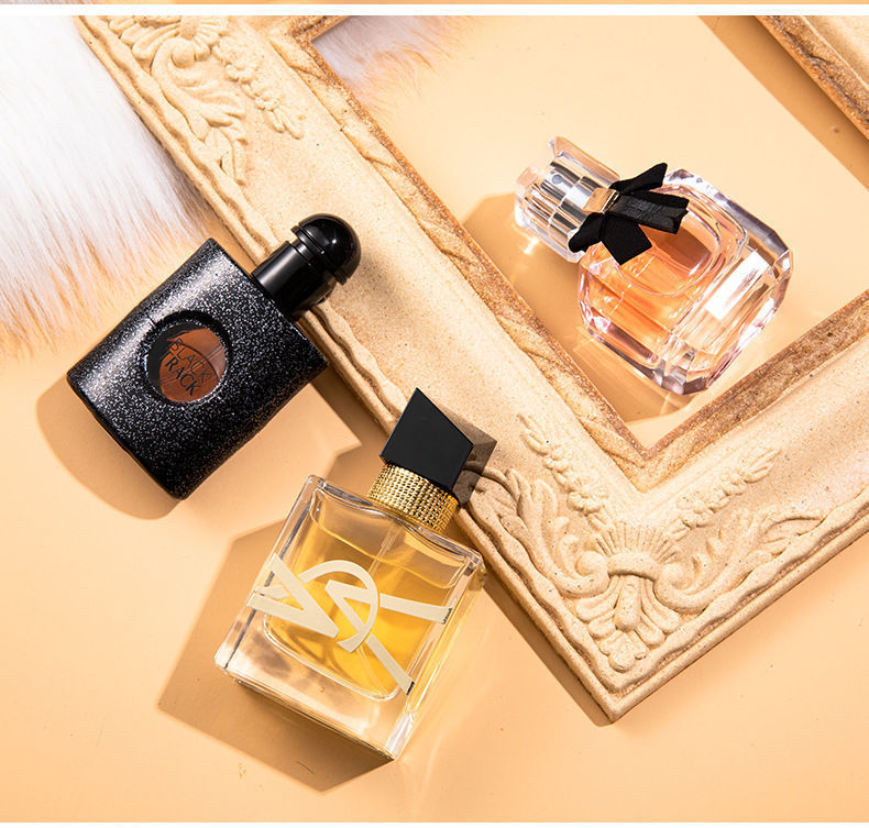 Perfume 30ml in stock new arrival girl fresh long-lasting floral and fruity fragrance women's reversal paris perfume perfume