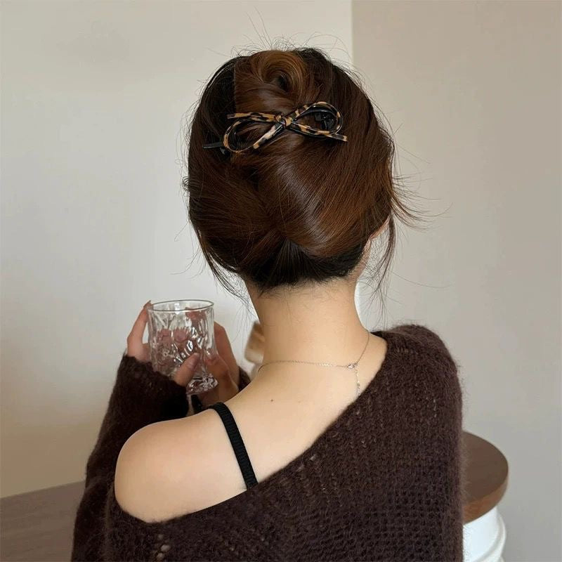 Leather leopard print bows twist clip on the back of the head hair accessories clip classy one-word clip fashion sweet cool hair clip