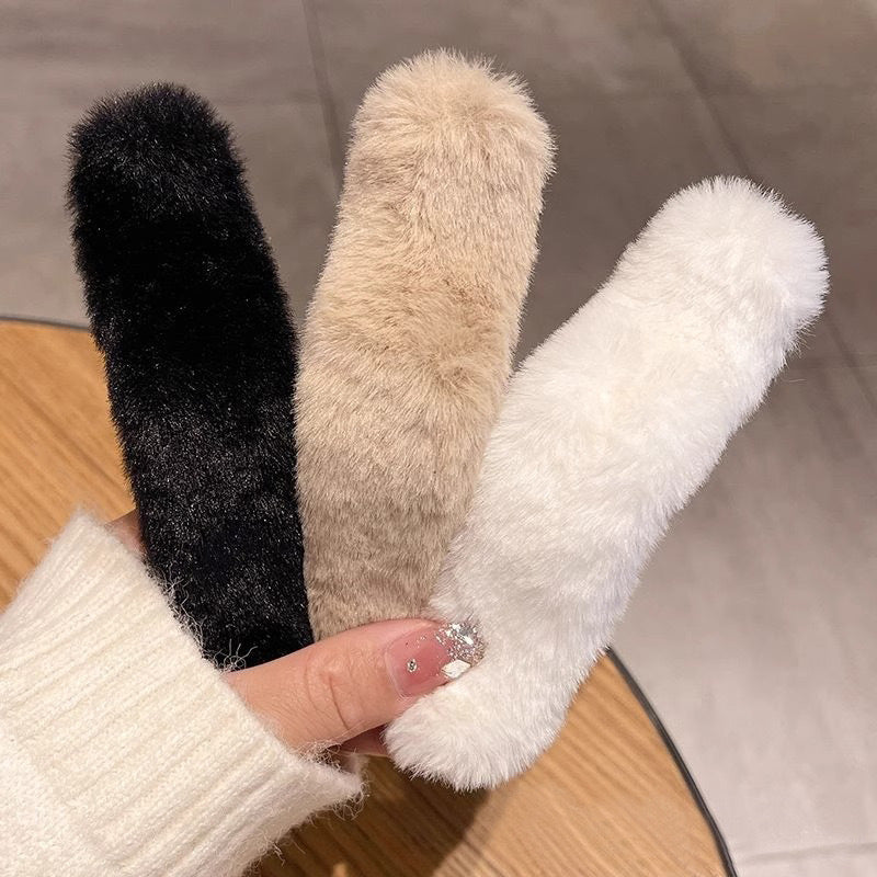 Stuffed hair clip for women's back of head, banana clip, french fur duckbill clip, one-word hairpin, headwear clip, fall and winter