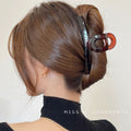 New arrivalfrenchretro pattern plastic resin summer tortoise shell elegantelegance gripper matte black one-word half arc hair gripper