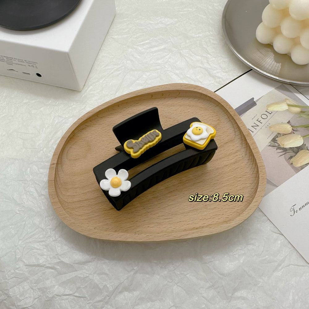Xiaoxiangfeng black and white elegant gripper letter contrast color shark clip hairpin large frosted back of head hair accessories hairpin