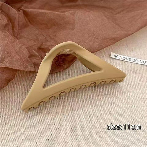 Simple frosted triangle gripper 2024 new style hair gripper elegant large shark clip hair clip headwear
