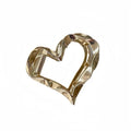 Metallic heart claw clip - new women's fashion, elegant, minimalist, versatile small shark clip, light luxury style, high-end hair accessory