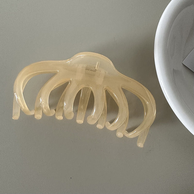 New pumpkin translucent round clip large hair volume hair clip casualeasiest for match clip hair shark clip