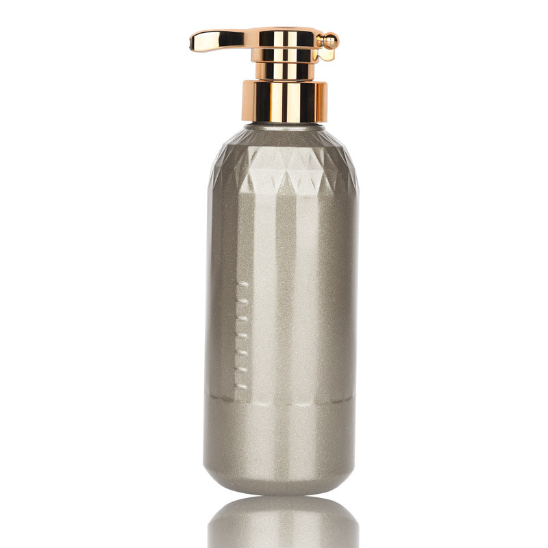 Ready-to-ship pet blow-molded dispensing bottles. gold-colored bottles for shower gel, shampoo, conditioner, lotion, and other liquids. empty plastic pump bottles