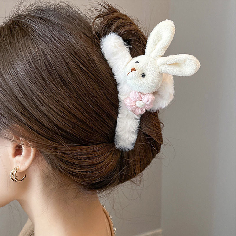 Cartoon rabbit clip high-end stuffed clip cute hair clip 2024 furry bear shark clip hair clip hair accessories