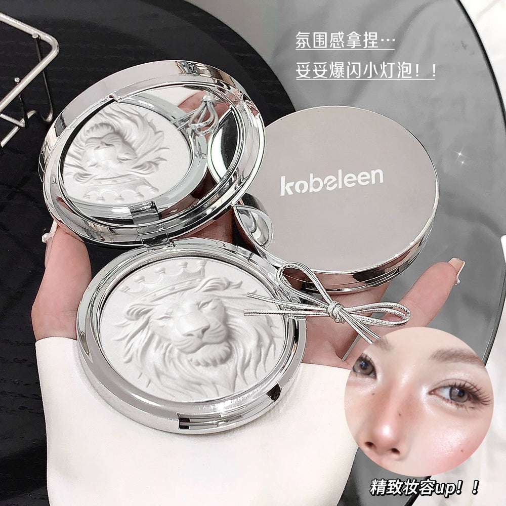 Makeup kobeleen lion head highlighter powder facial stereo brightening pearlescent flash soft waxy mashed potato highlighter cream