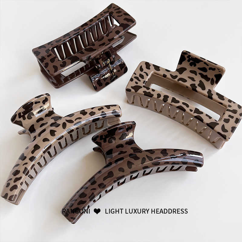 Korean style leopard print hollow square hair clip - minimalist, unique, and trendy claw clip - niche design, new hair accessories for women - wholesale