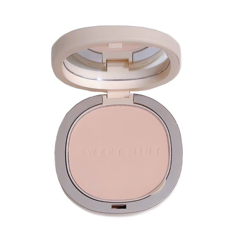 Makeup sweet mint powder makeup setting makeup concealer long-lasting waterproof not easy to remove makeup student party affordable powder bottom
