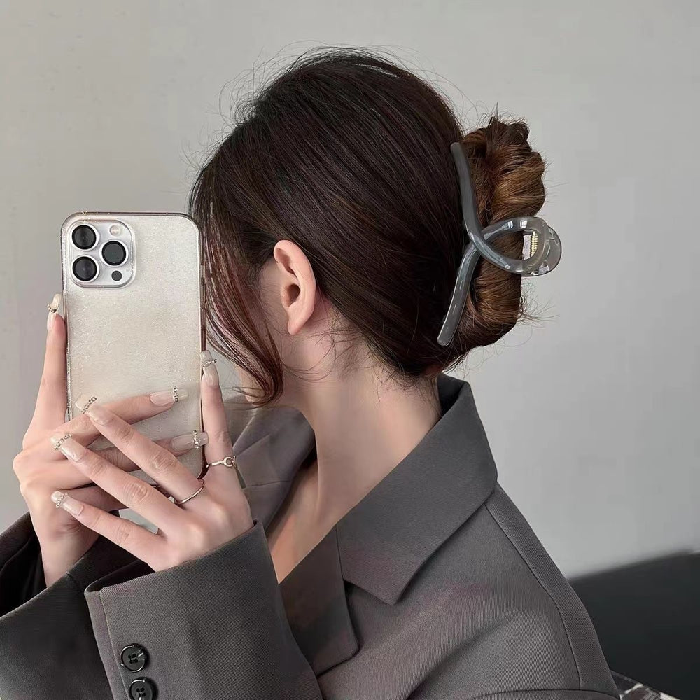 Classy sense of exquisite back head hair clip large hairpin female summer hair volume shark clip hair headwear hair accessories