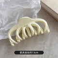 Chrysanthemum clip with gold label, white - 13cm