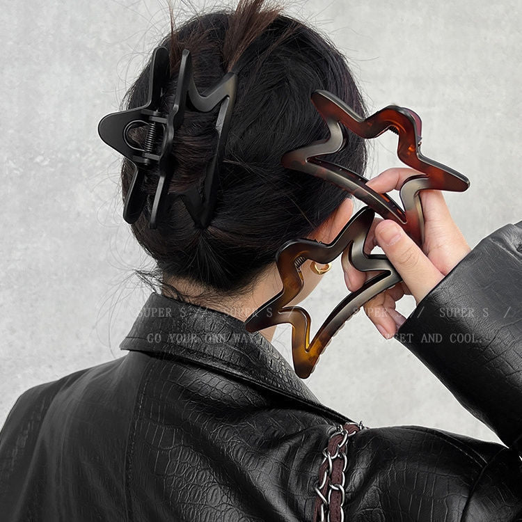 Hold firmly~ maillard amber brown five-pointed star gripper for women springnew arrival shark clip hair clip on the back of the head