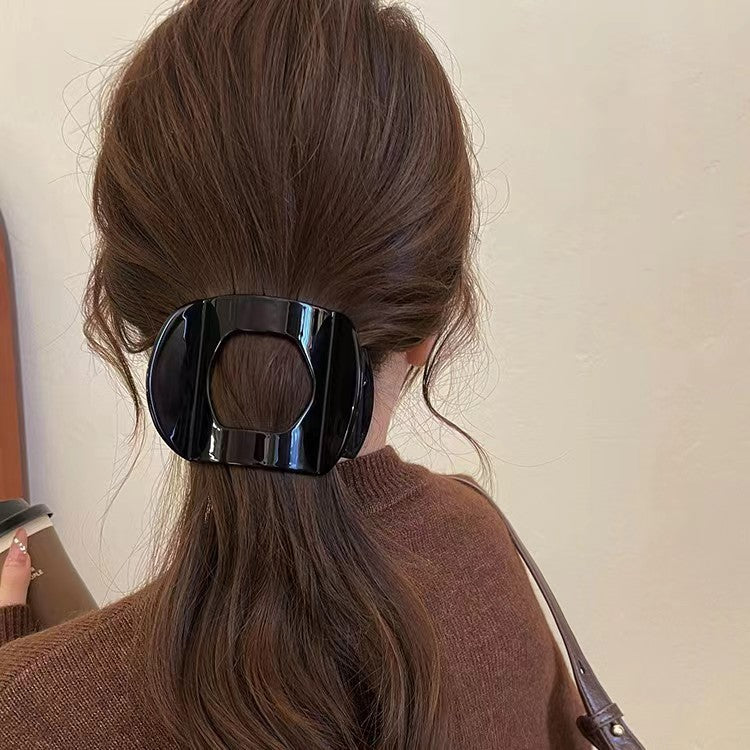 Lazy old money style gripper for women fall and winternew arrival enlarged and widened horizontal clip classy sense retro leopard print hair clip headwear