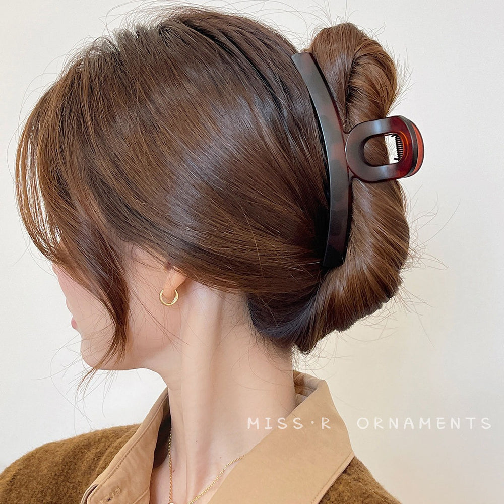 New arrivalfrenchretro pattern plastic resin summer tortoise shell elegantelegance gripper matte black one-word half arc hair gripper