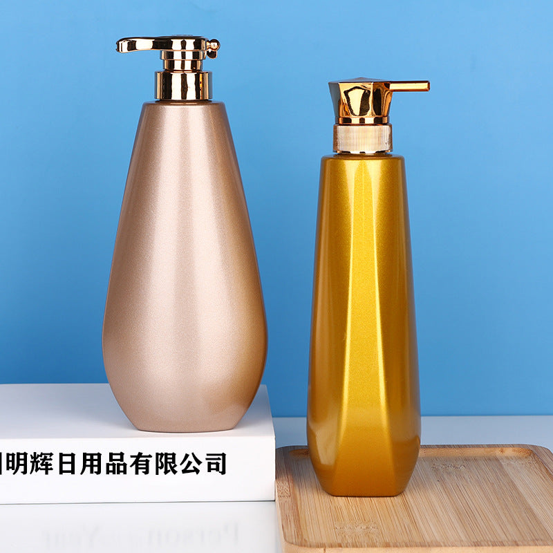Body lotion and shower gel are packed in flat bottles, pet plastic empty bottles, press 500/750ml shampoo and lotion bottles