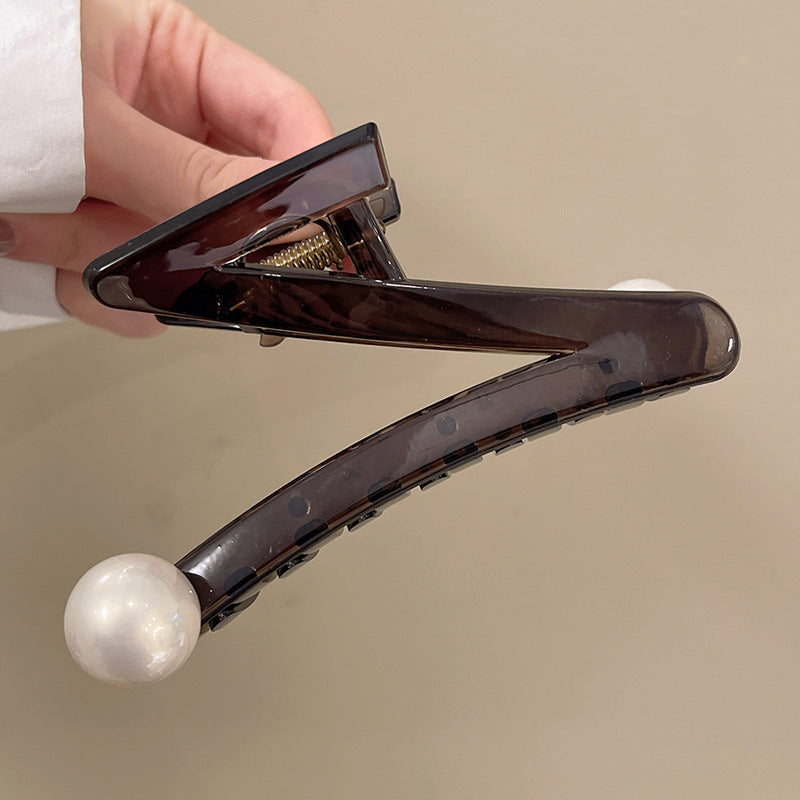 Korean style heart pearl claw clip - ethereal hair clip for women, back of head style, high-end shark clip with bowknot hair accessory