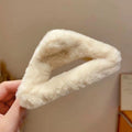 Plush white triangle clip-12cm