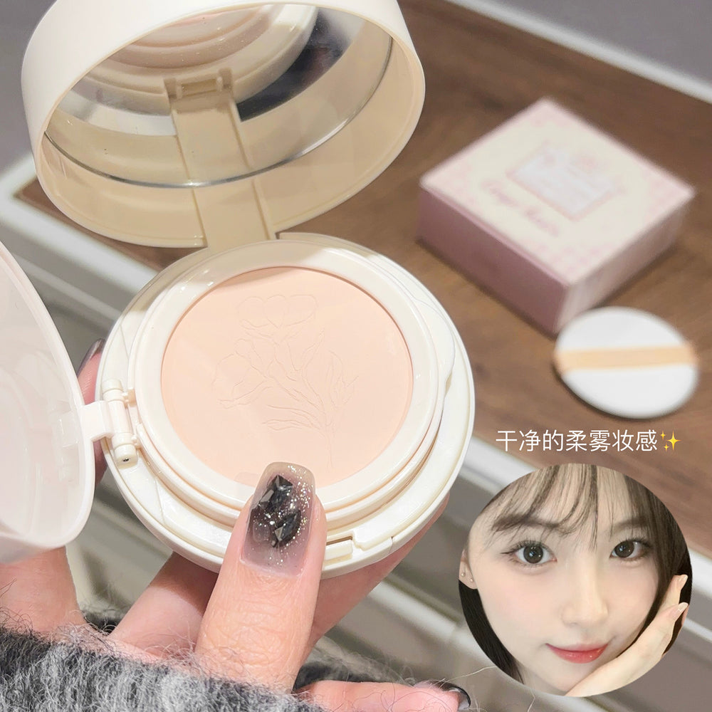Gege bear gege bear double-layer powder cushion two-in-one concealer and makeup long-lasting waterproof and not easy to remove makeup