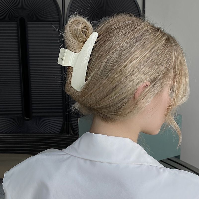 Frenchcasual large ivory gripper girlelegantfashion shark clip on the back of the head hairdo oblique triangle headwear