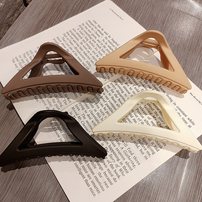 Simple frosted triangle gripper 2024 new style hair gripper elegant large shark clip hair clip headwear