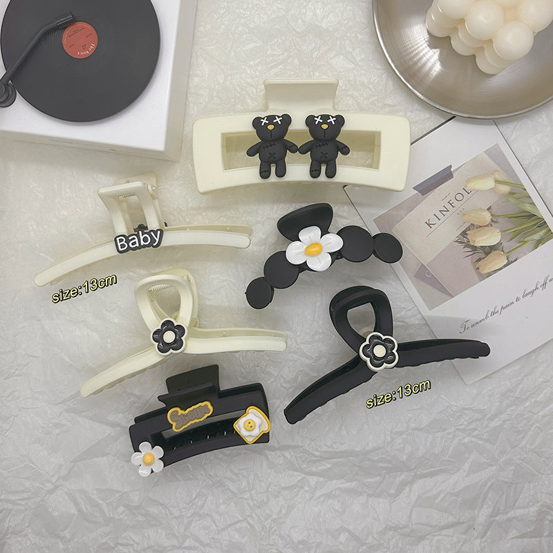 Xiaoxiangfeng black and white elegant gripper letter contrast color shark clip hairpin large frosted back of head hair accessories hairpin
