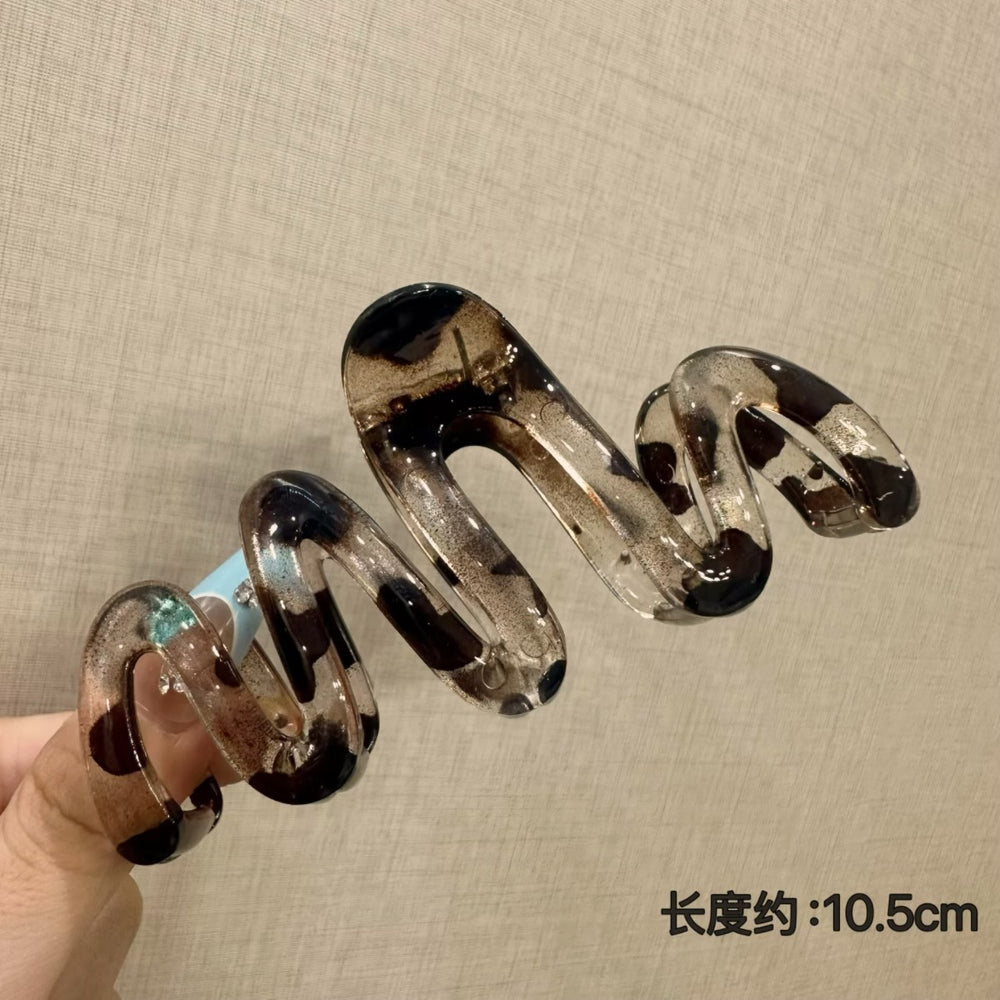 K-style sweet and cool polka dot easiest for match black gripper new arrivalelegant geometric hair clip casual hair shark clip hair gripper