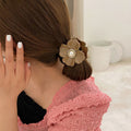 Japanese and korean hair accessories, gripper headwear, casualelegantgirl, back of the head, hair chuck, flower pearl shark clip