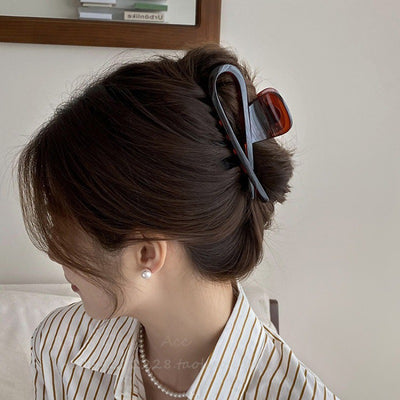 2024 new arrival: elegant design - vintage acrylic hair clip for women, high-end style, back of head updo claw clip, shark clip