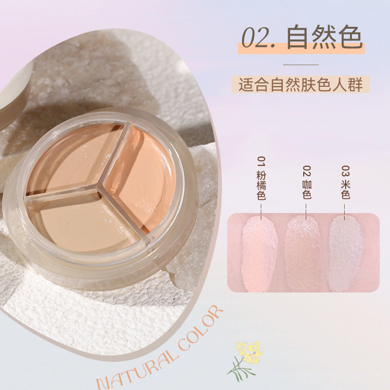 Novo lightweight & hydrating tri-color concealer palette - moisturizing, non-caking, covers blemishes, dark spots, and tear troughs